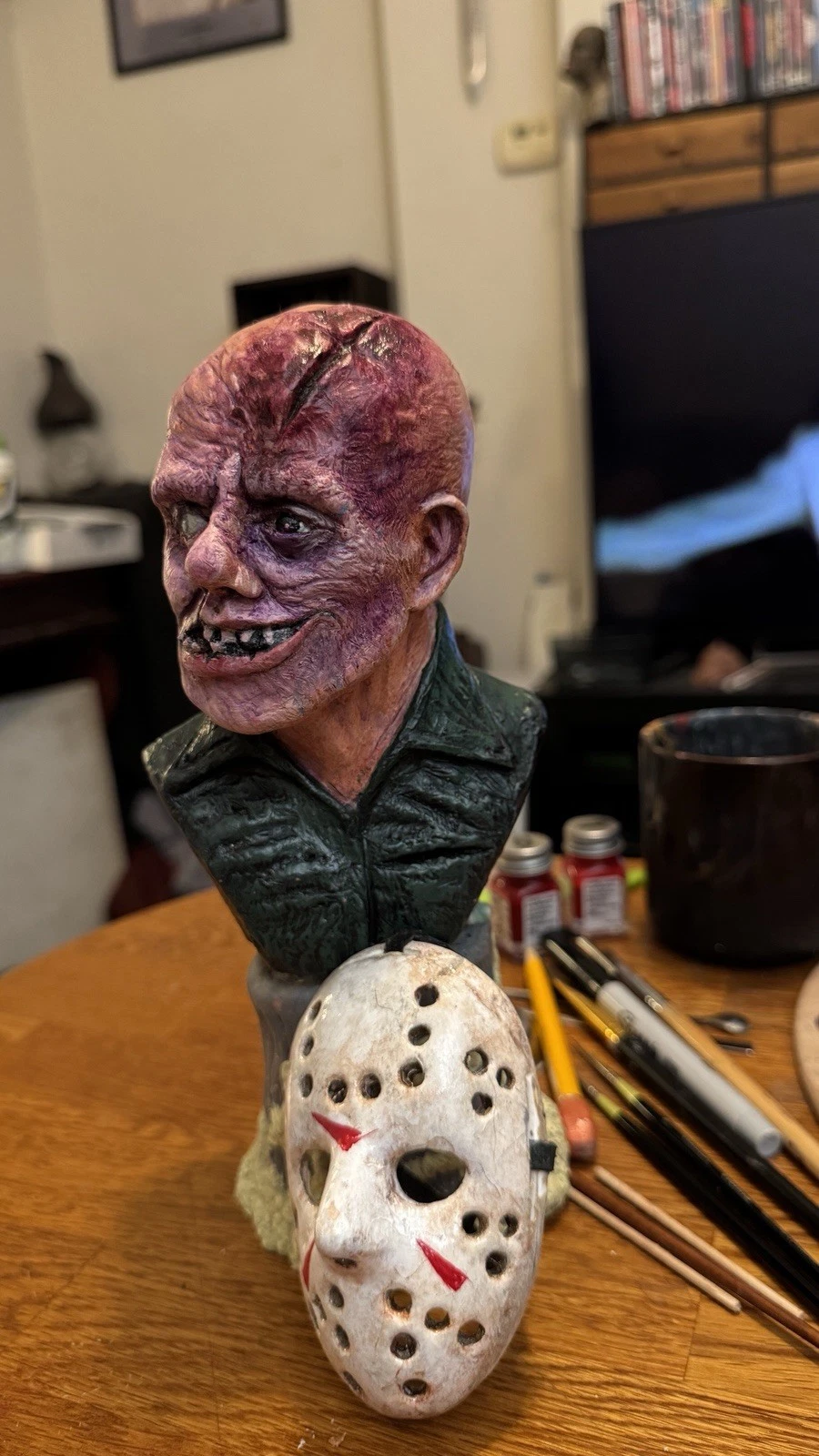 Friday the 13th – Jason 1/3rd Scale Bust w/ Mask & Base - LIMITED TO 13!